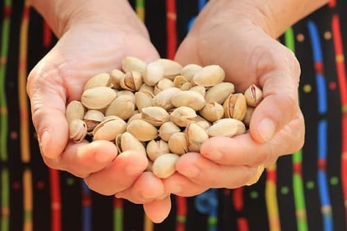 فروش پسته طلایی